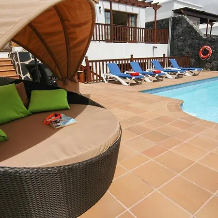 In Playa Blanca Sleeps 8 Includes Swimming Pool Air Con And Wifi 9 8 Villa *