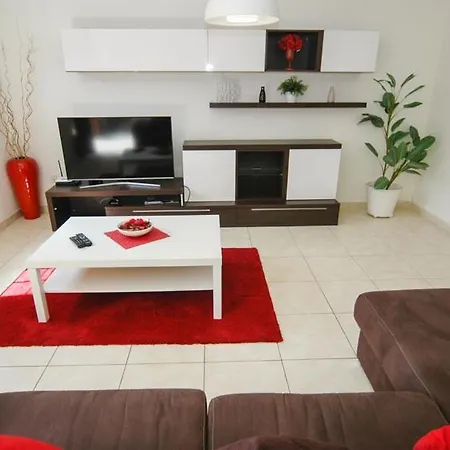 In Playa Blanca Sleeps 8 Includes Swimming Pool Air Con And Wifi 9 8 Villa